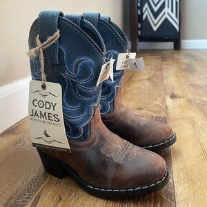 Cody James Brown and Blue Western Boots